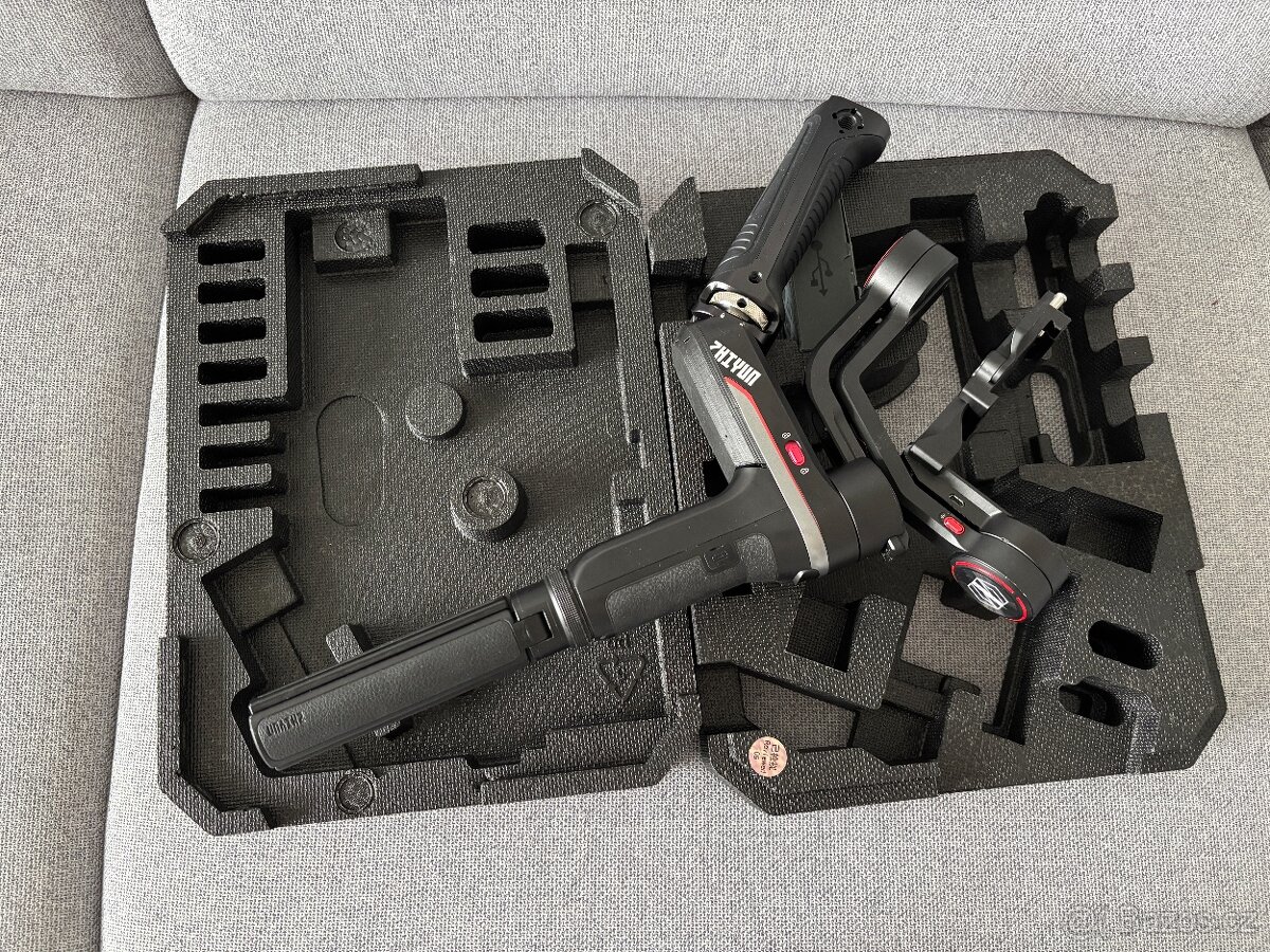 Weebill S + TransMount zoom/focus + SmallRig grip - 5