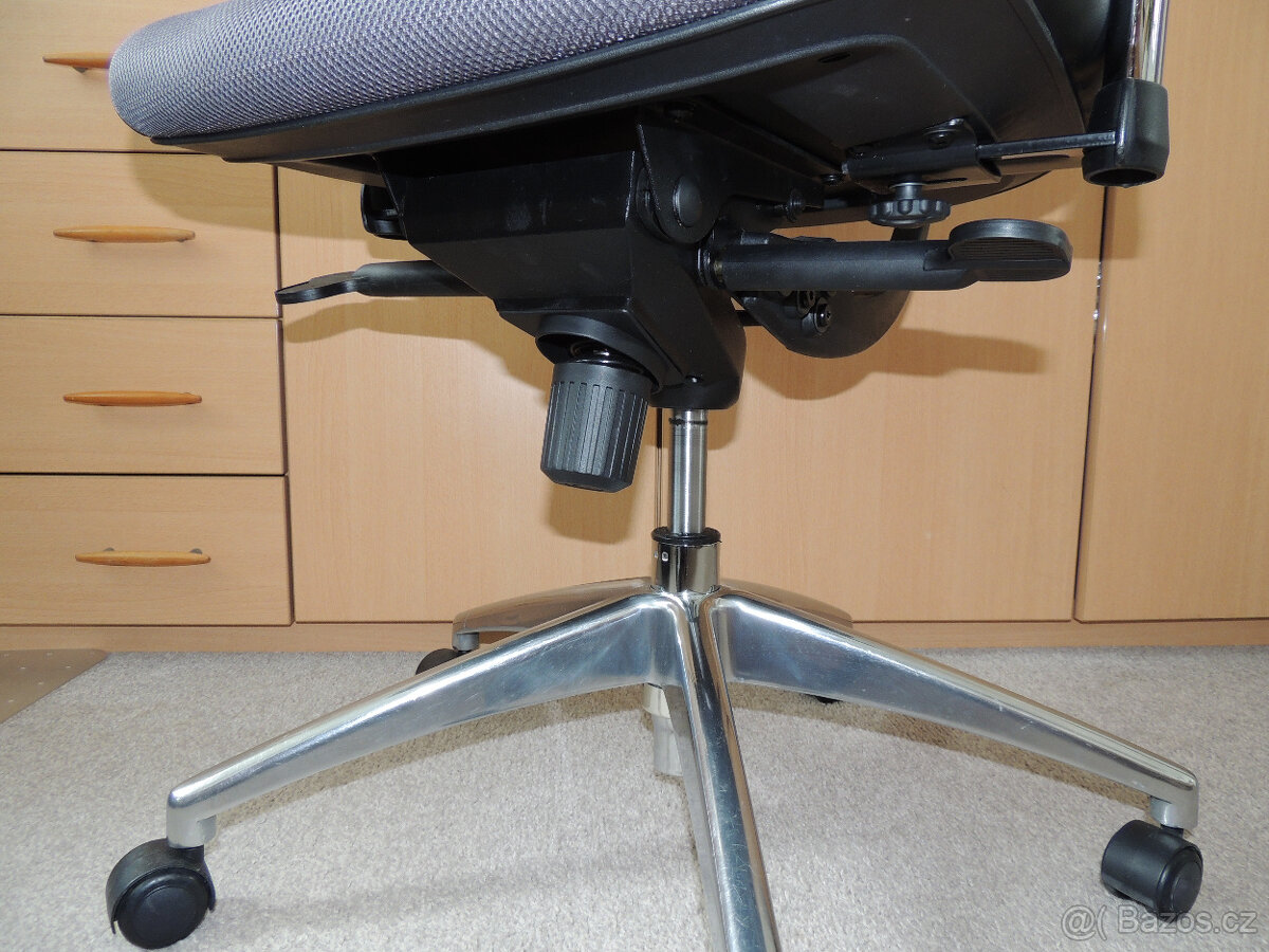 Kancelářská židle Antares Oklahoma skoro nová - 5