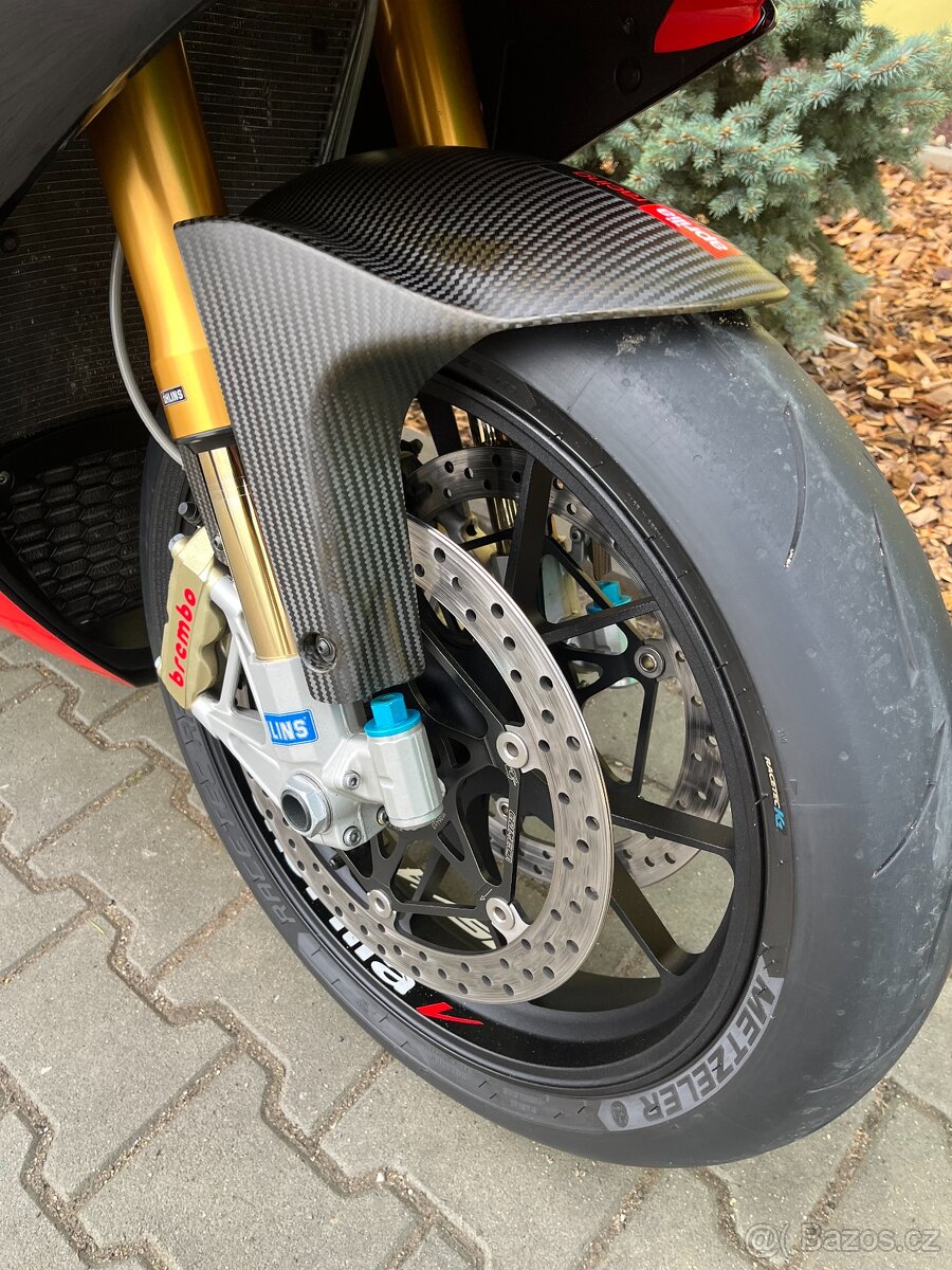 Aprilia RSV4 1000 FACTORY - 5