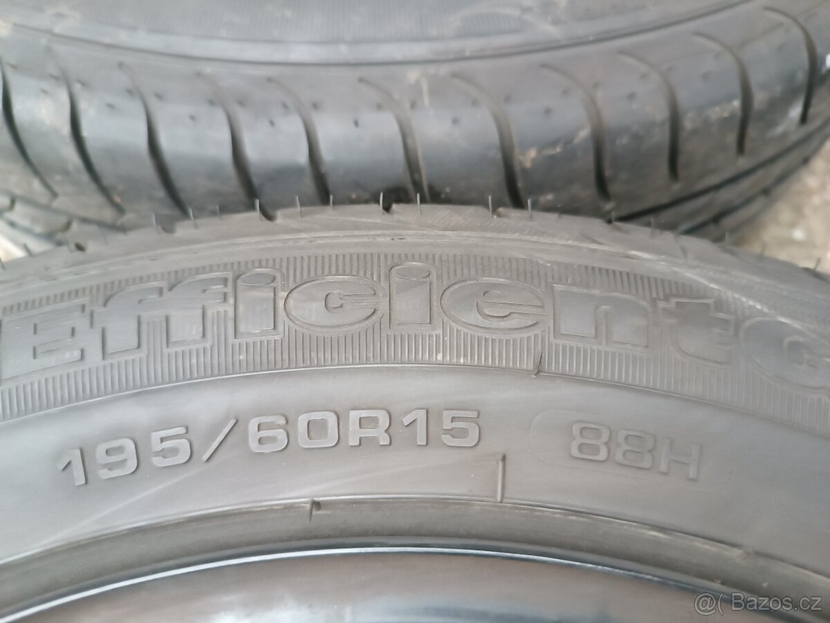 B-max - disky 6x15 et37,5 + letní 195/60/15 - 5