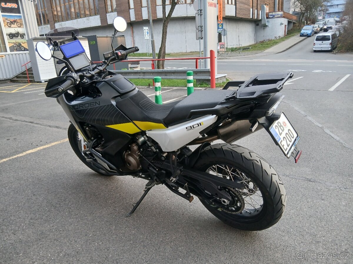Husqvarna Norden 901 (2022/35500km) - 5
