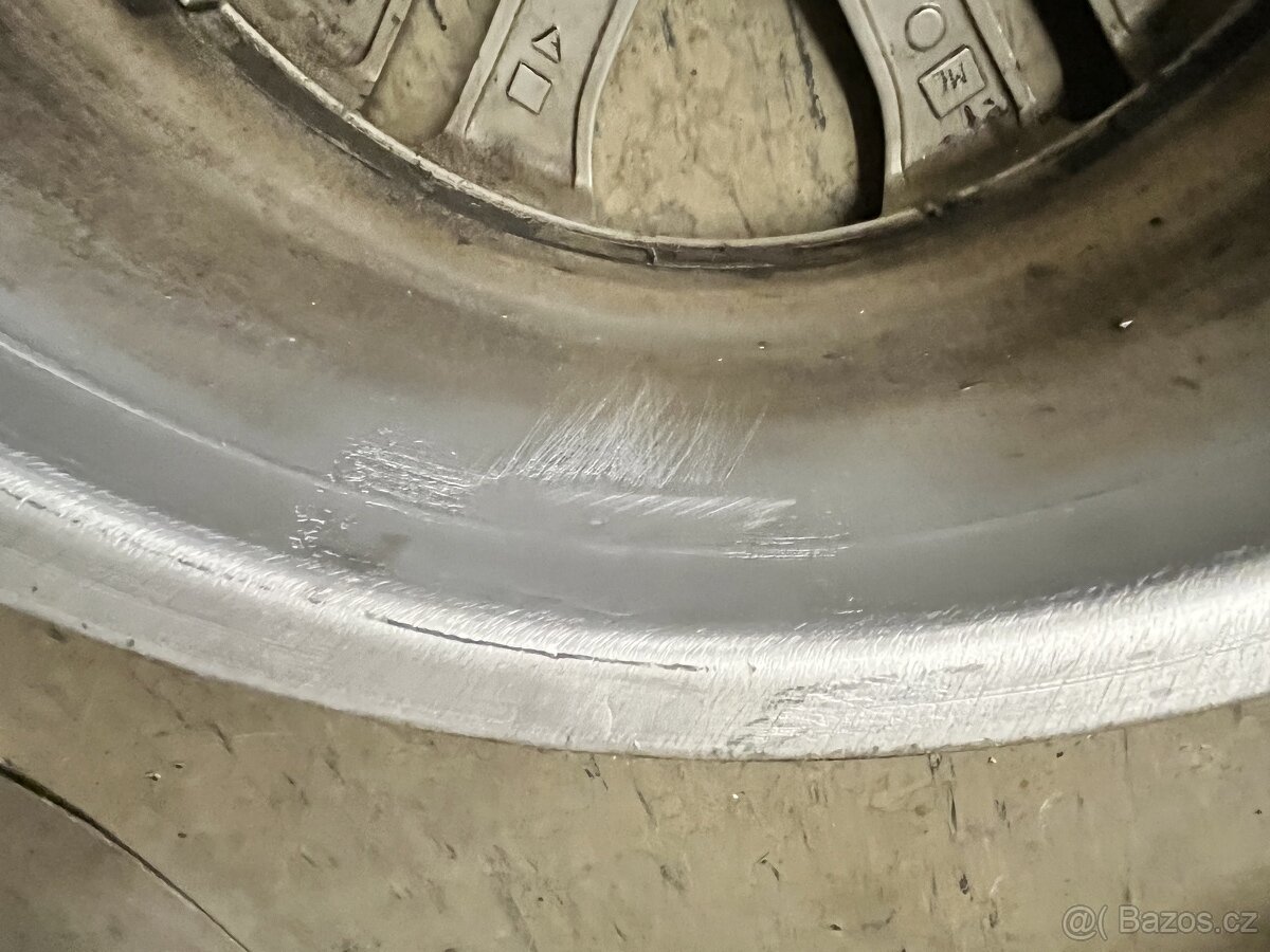 al kola sada Mercedes E 8J x17 H2 - 5