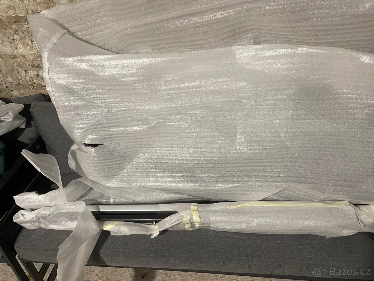 Křídlo hardtopu Ford Ranger 2024 - 5