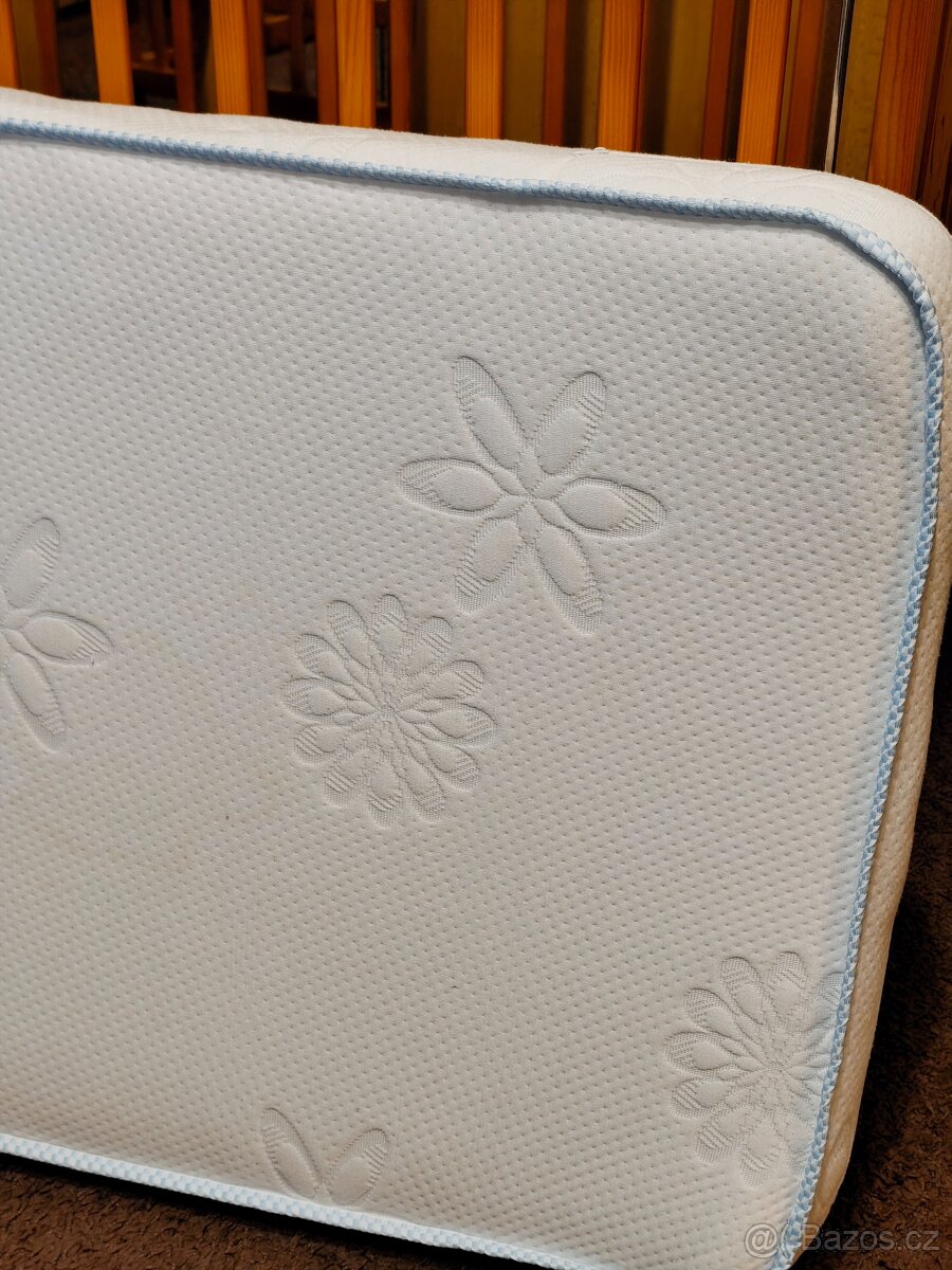 Dětská postýlka s matrací 120x60 cm - 5