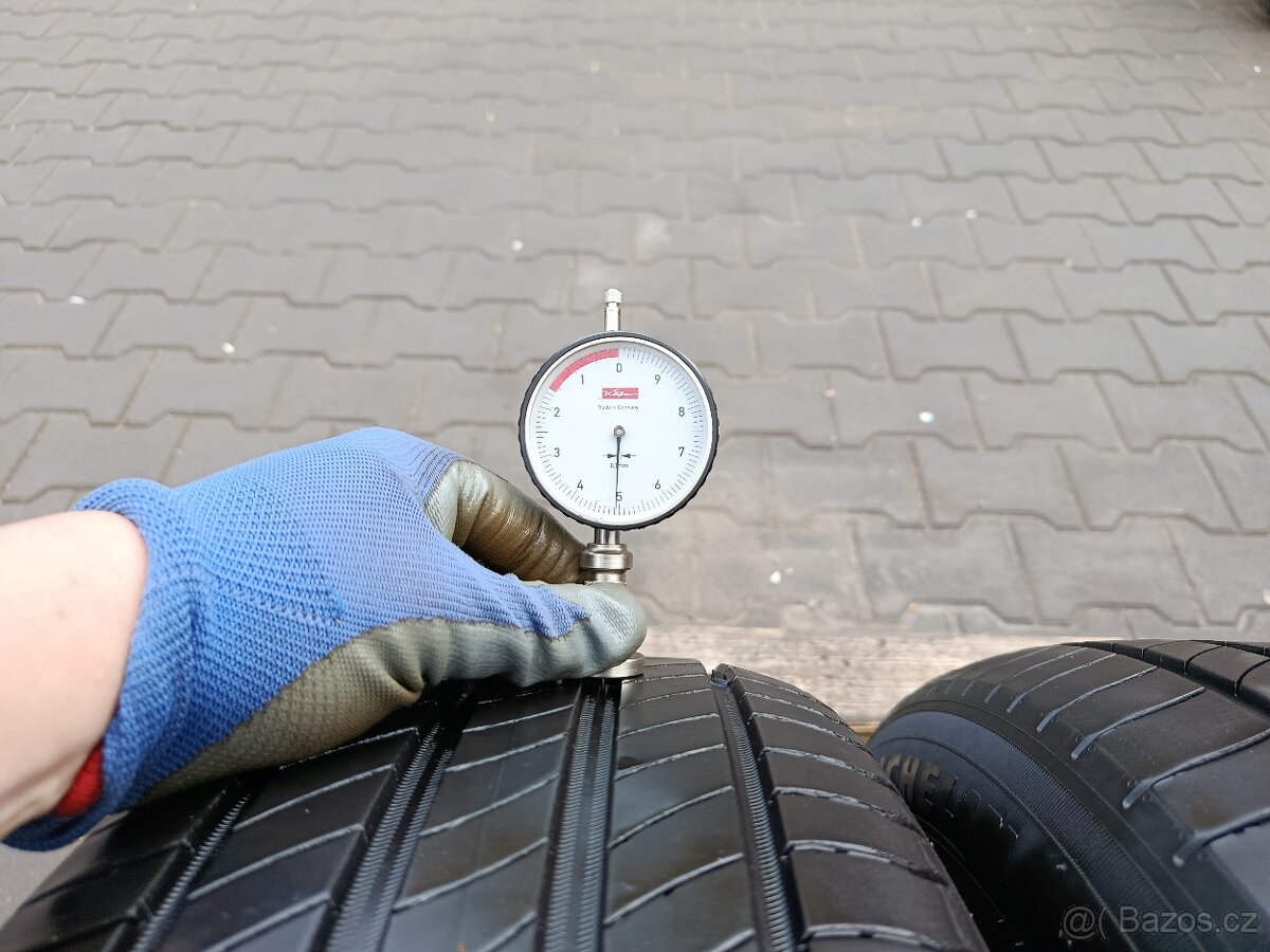 205/55/17 letní pneu michelin - 5