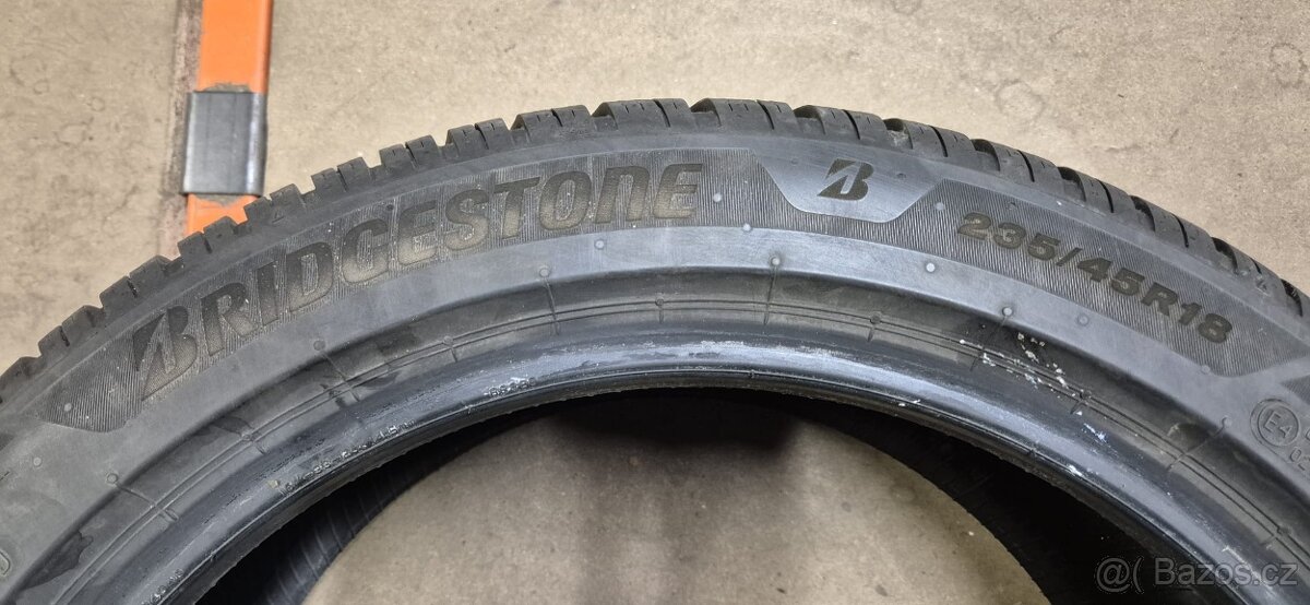 235/45r18 Bridgestone Blizzak 6 zimní 235/45/18 2ks - 5