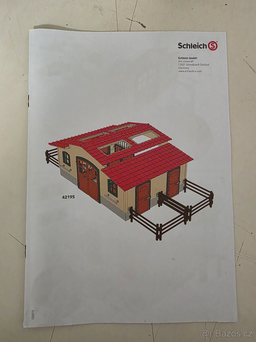 Schleich 42195 Stáj s koňmi a příslušenstvím, od 3 let, FARM - 5