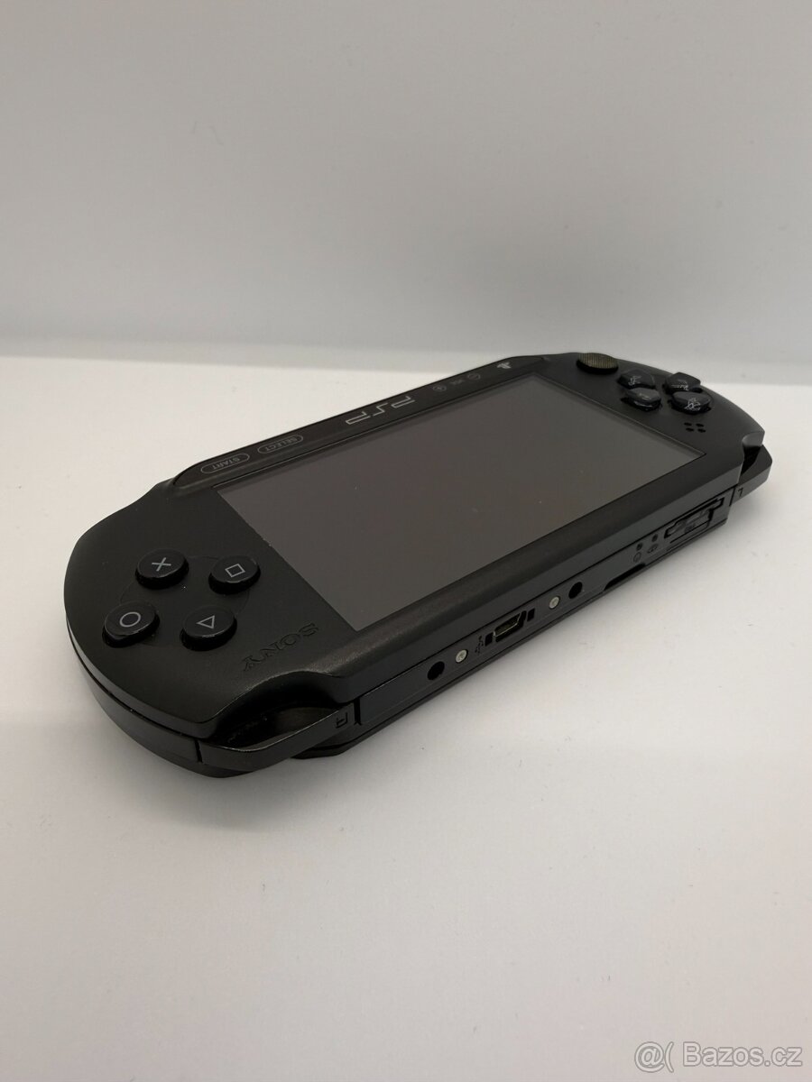 PSP Street - E1004 - 5