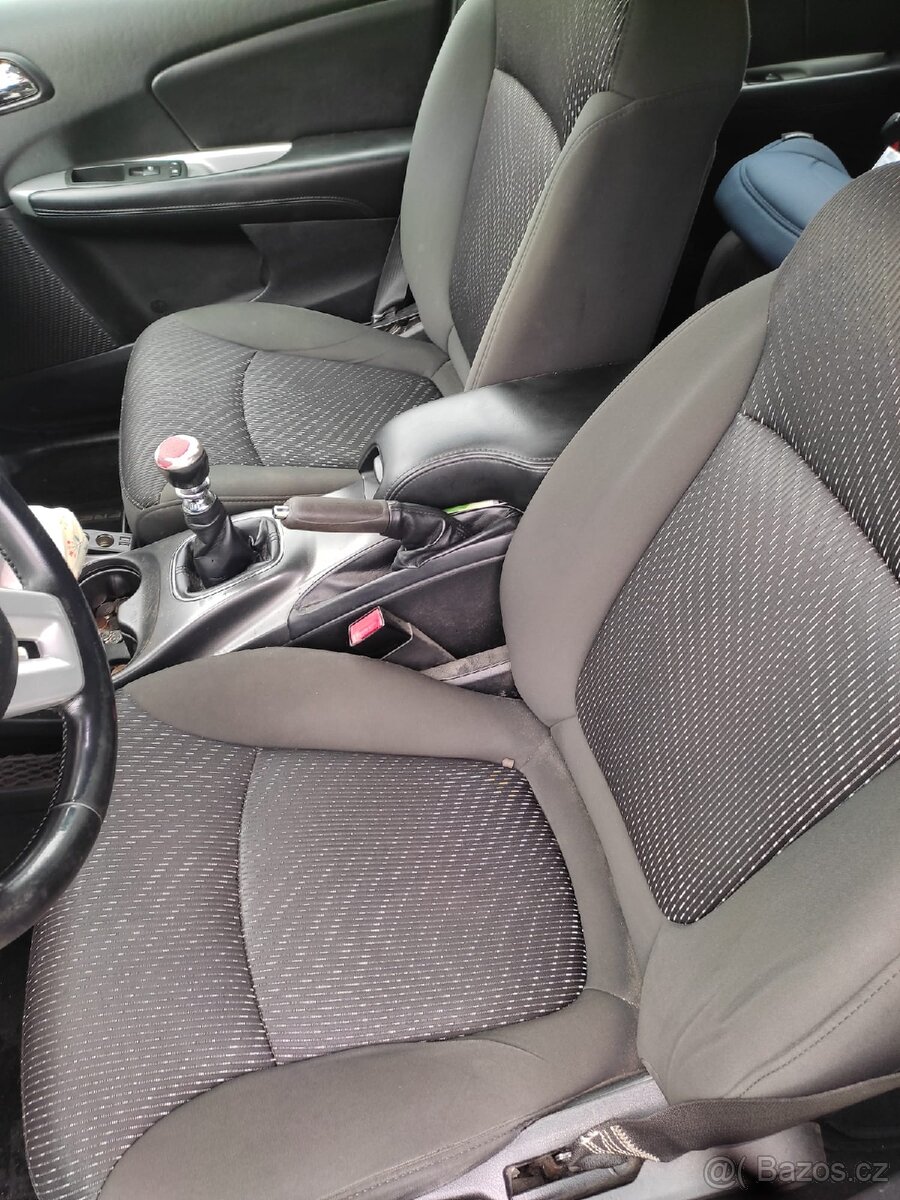 Prodej fiat freemont 2.0jtd manuální převodovka - 5