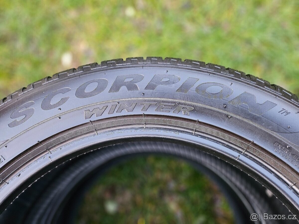 4x Zimní pneu Pirelli Scorpion Winter - 235/55 R19 XL - 75% - 5