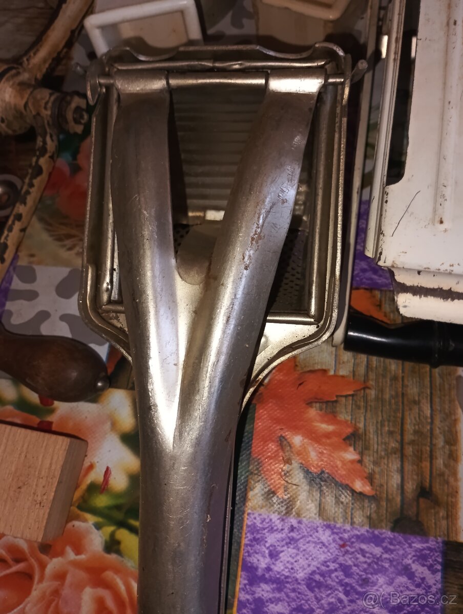 Mlýnky na maso a strouhanku - 5