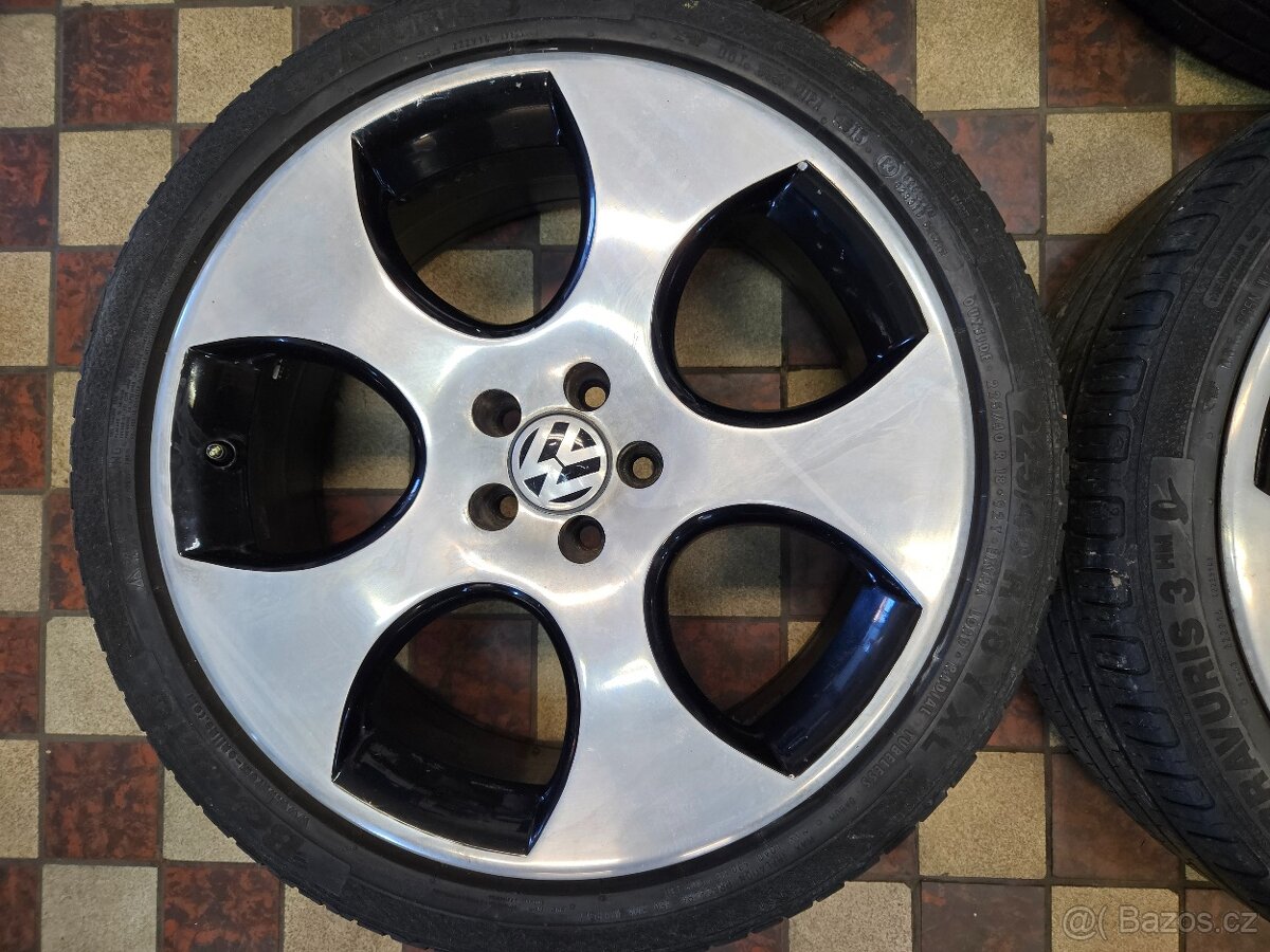 alu kola 18 Vw 5x100x18 e 35 225/40R18 - 5