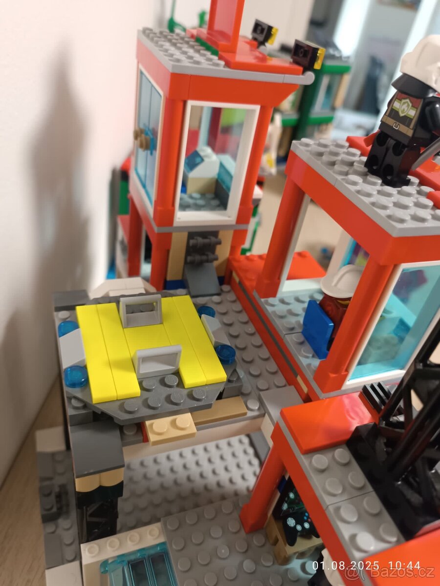 Lego - hasičská stanice - 5