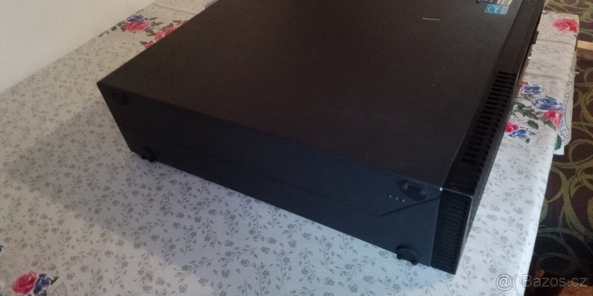 Stolní počítač Lenovo ThinkCentre M82 - 5