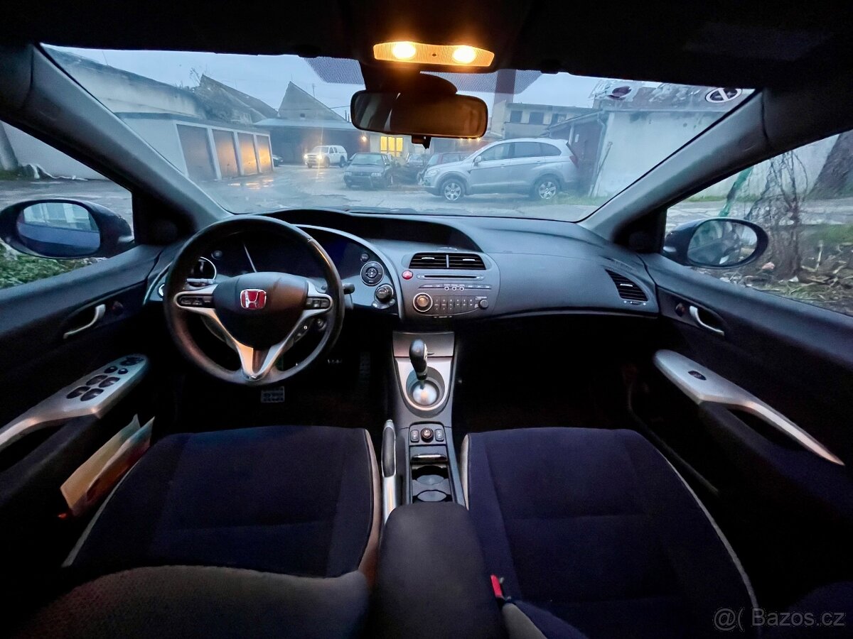 Honda Civic VIII 1.8 i-VTEC - 5