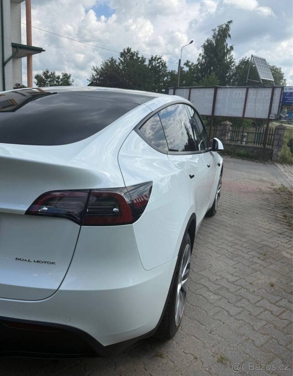 Tesla Model Y, LR AWD. Cena vč. DPH - 5