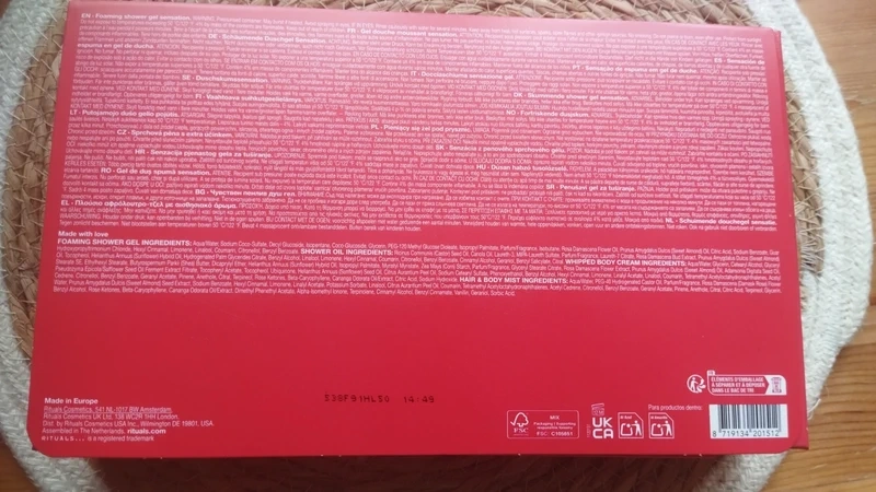 Nová sada od Rituals set small červená - 5