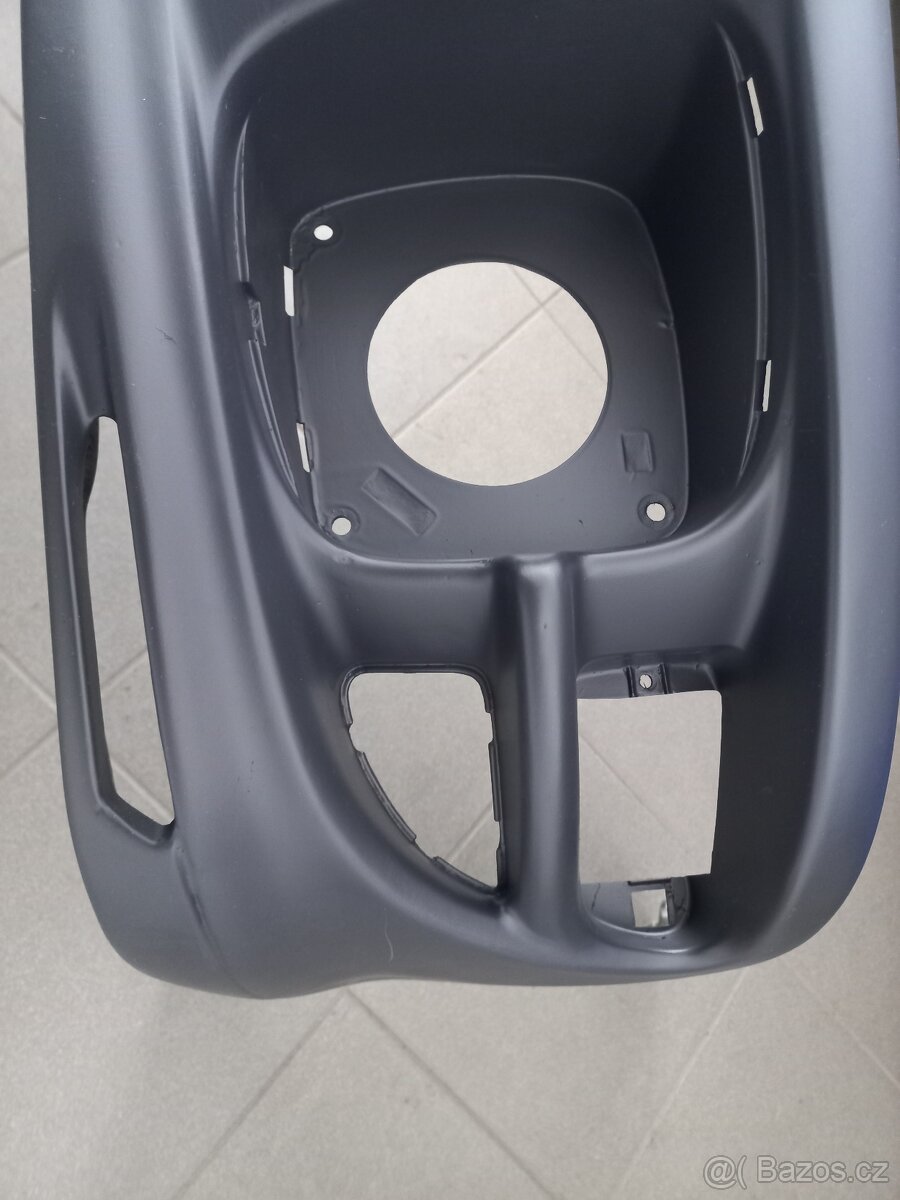 Přední nárazník Subaru Impreza GT - 5