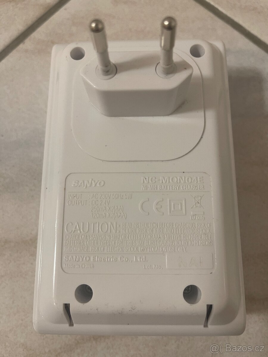 Nabíječky AA/AAA baterií. - 5