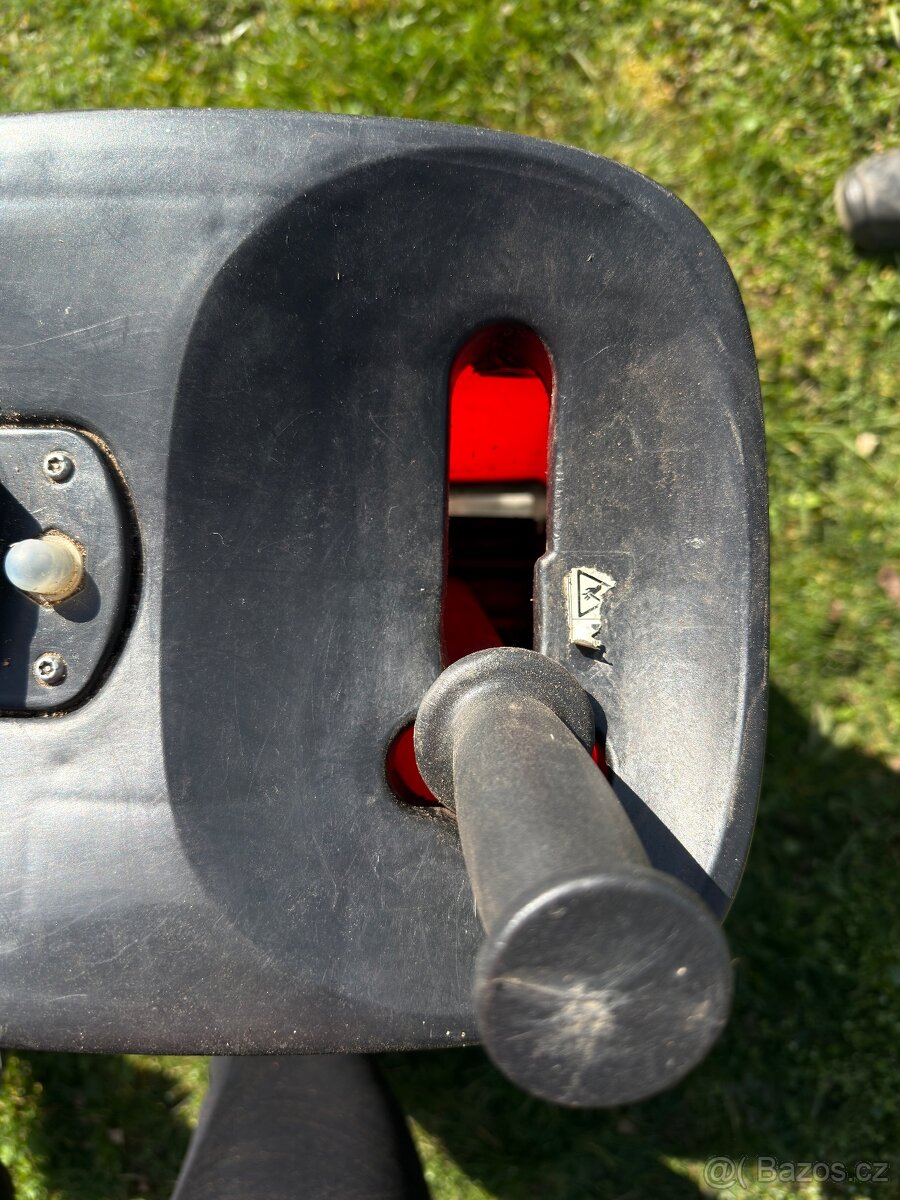 Štěpkovač větví - 5