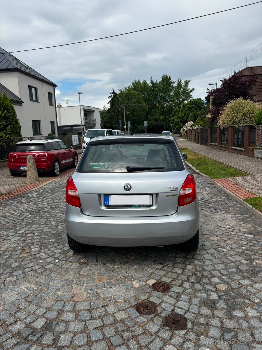 Škoda Fabia 2 - 5