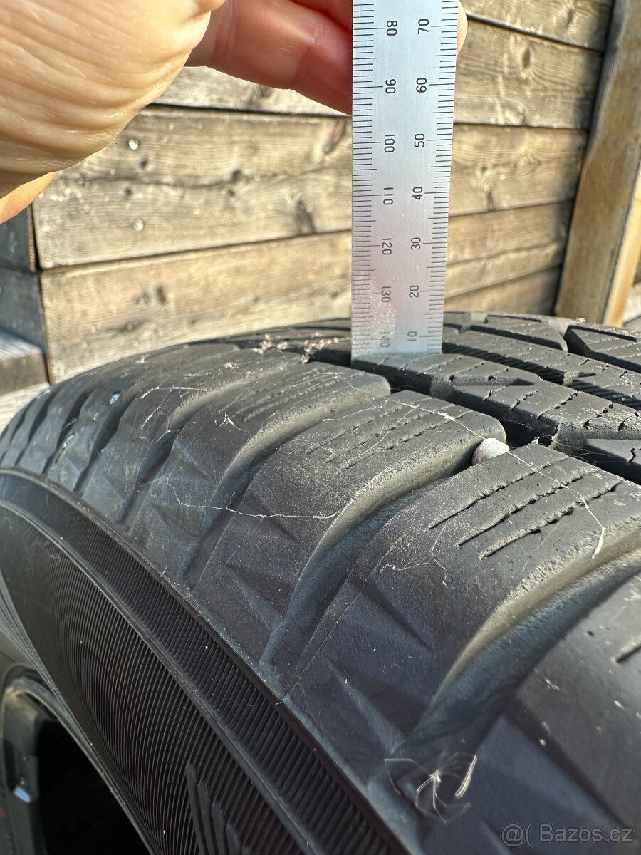 Zimní pneu Toyota Yaris 2021+ - 5