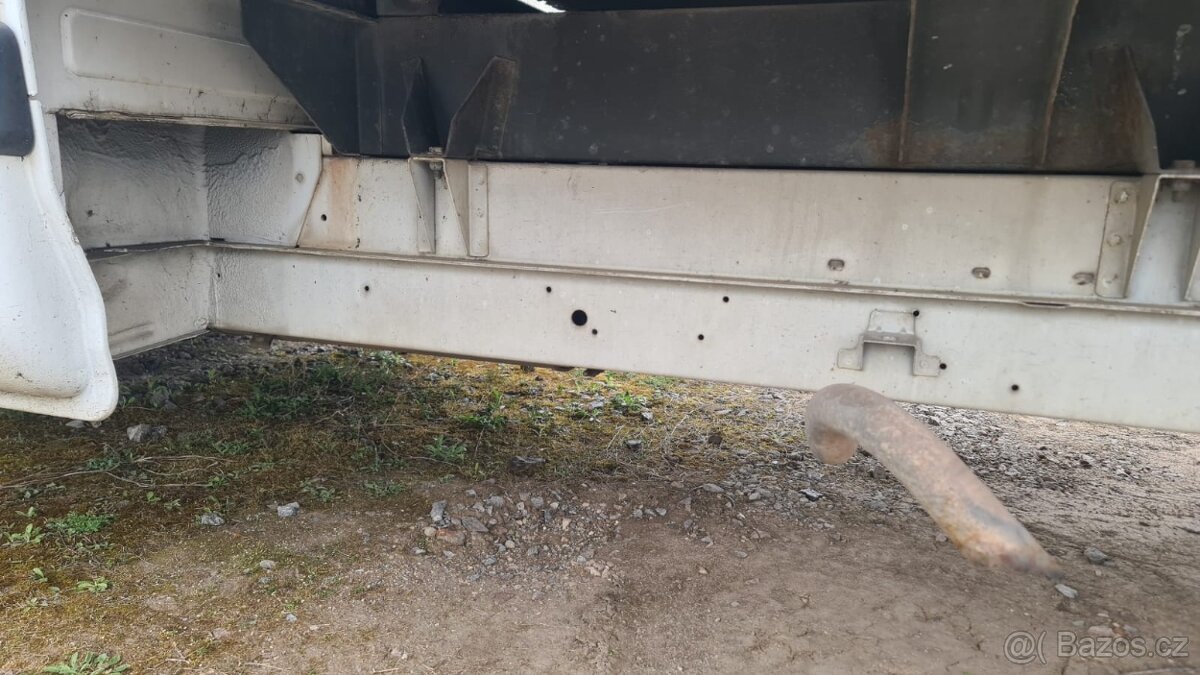 Opel Movano 2,5 TD 94 kw..11/2000 - 5