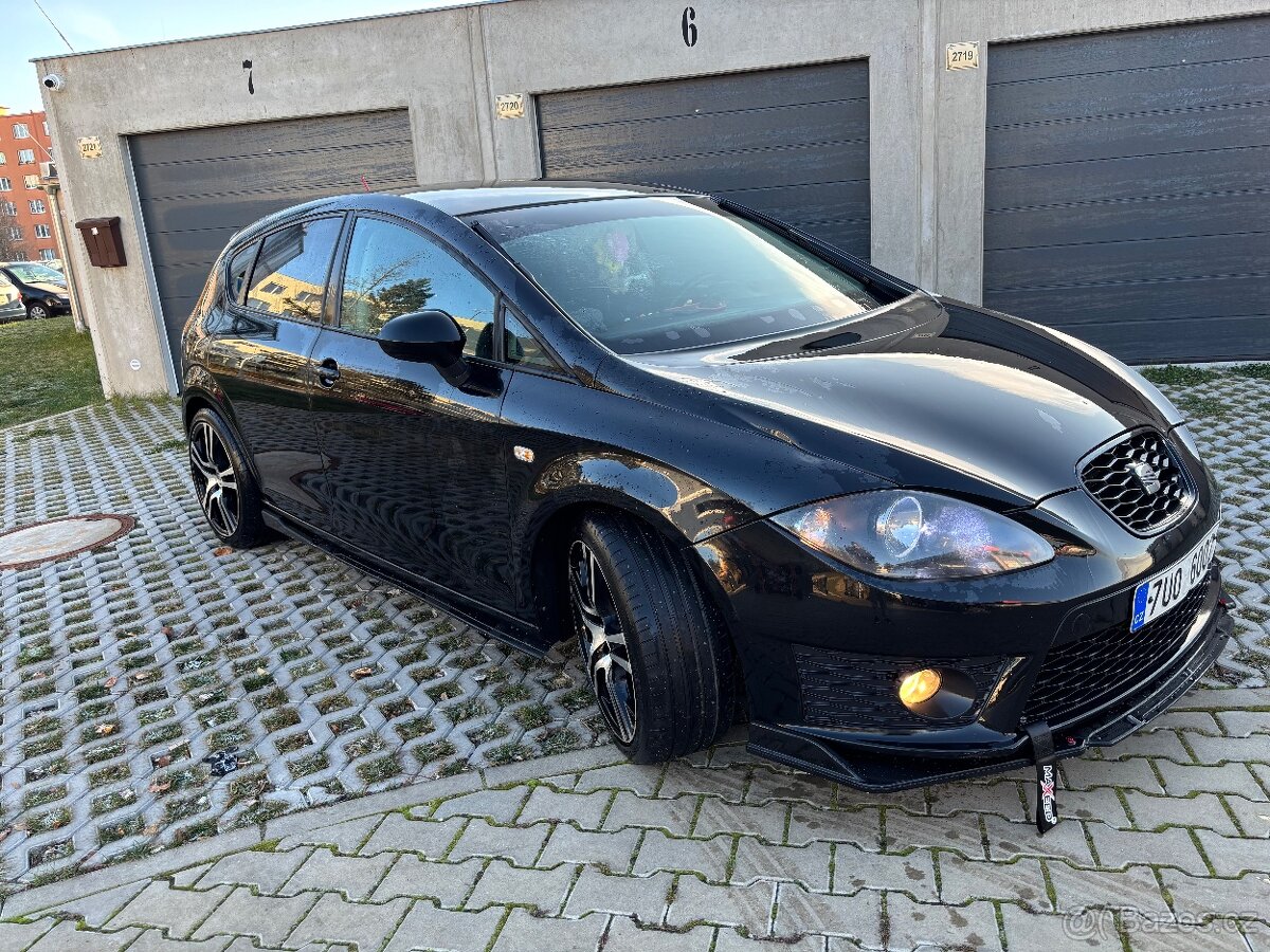 Prodám Seat Leon FR 2.0 TDI CR 2013 Facelift - 5