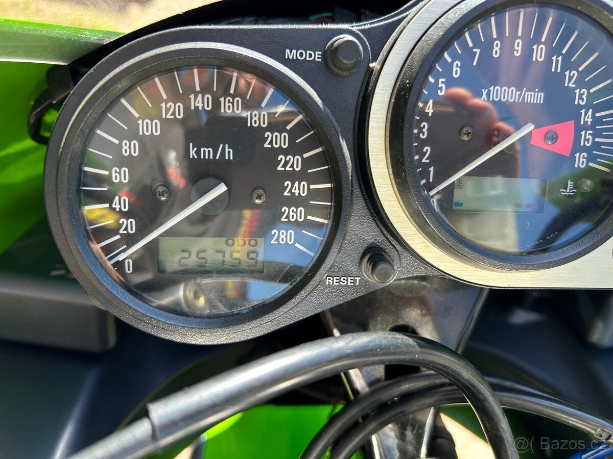 Kawasaki Ninja ZX-6 R - 5