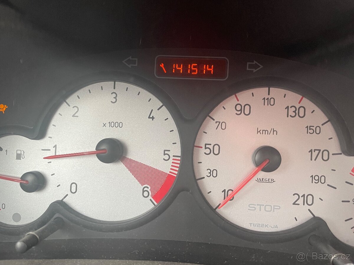 Peugeot 206 1.4 hdi 50kw - 5