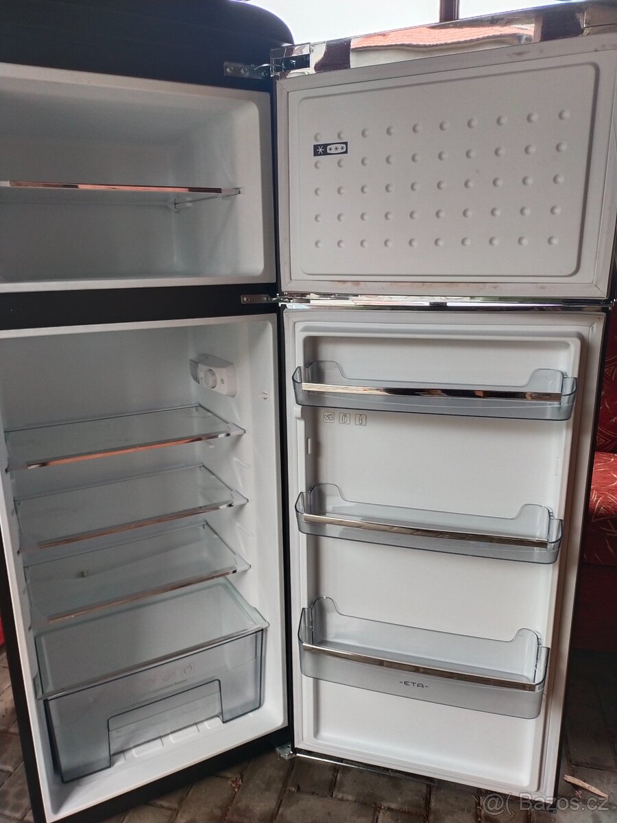 Černá lednice ETA - 5