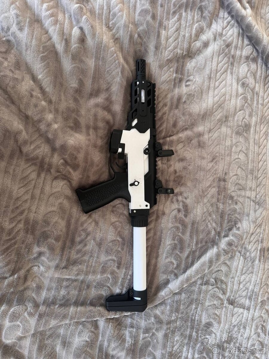 zakázková airsoftová zbraň - 5