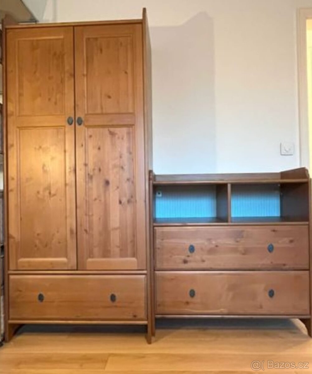 Nábytek Leksvik - skříně ,komody atd - 5