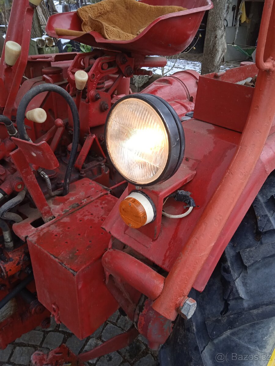 Traktor rs 09 / eres / nosic naradi rs 09 - 5