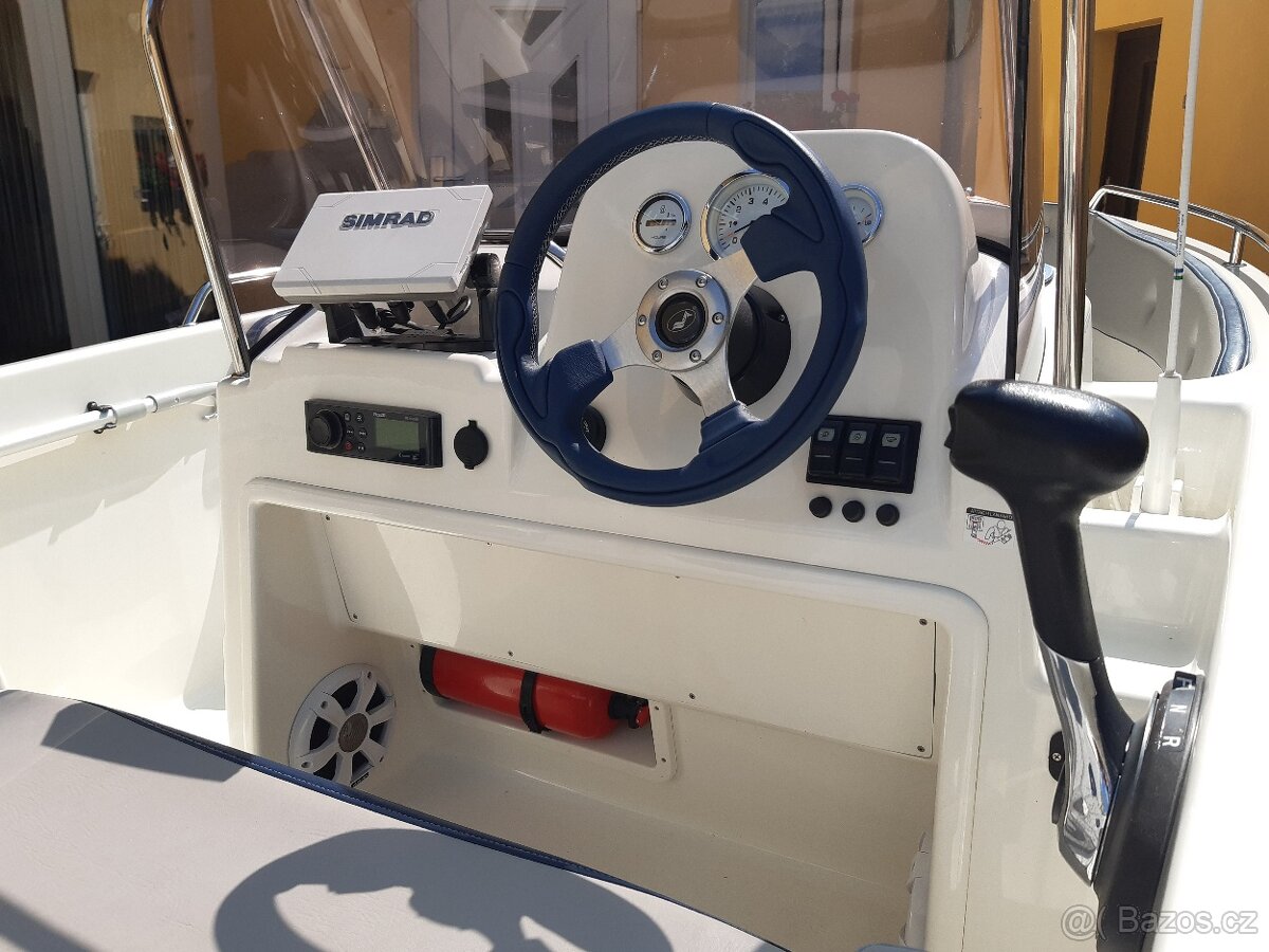 Motorový člun PEGAZUS 460 - 5