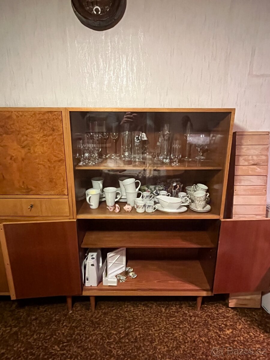 Vintage skříňě 60-70. léta - 5