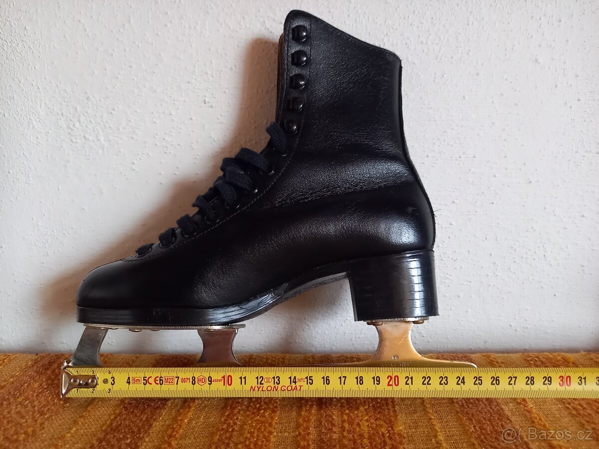 Dívčí / dámské lední brusle - 5