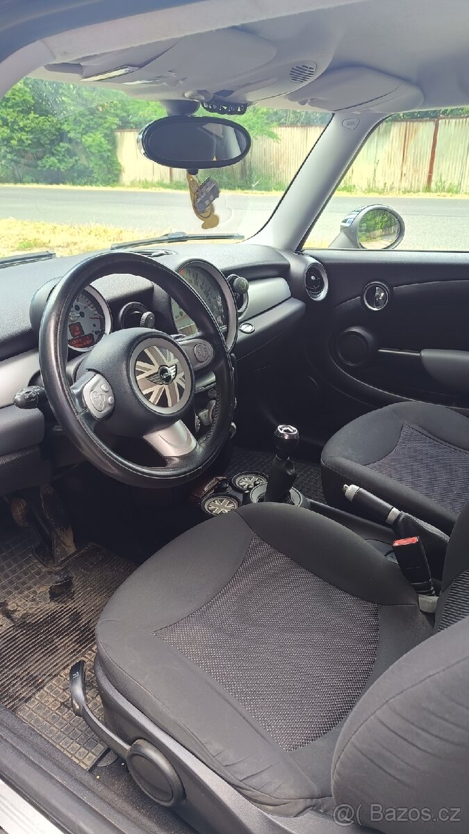 Mini Cooper r56 1.6D 80kw - 5