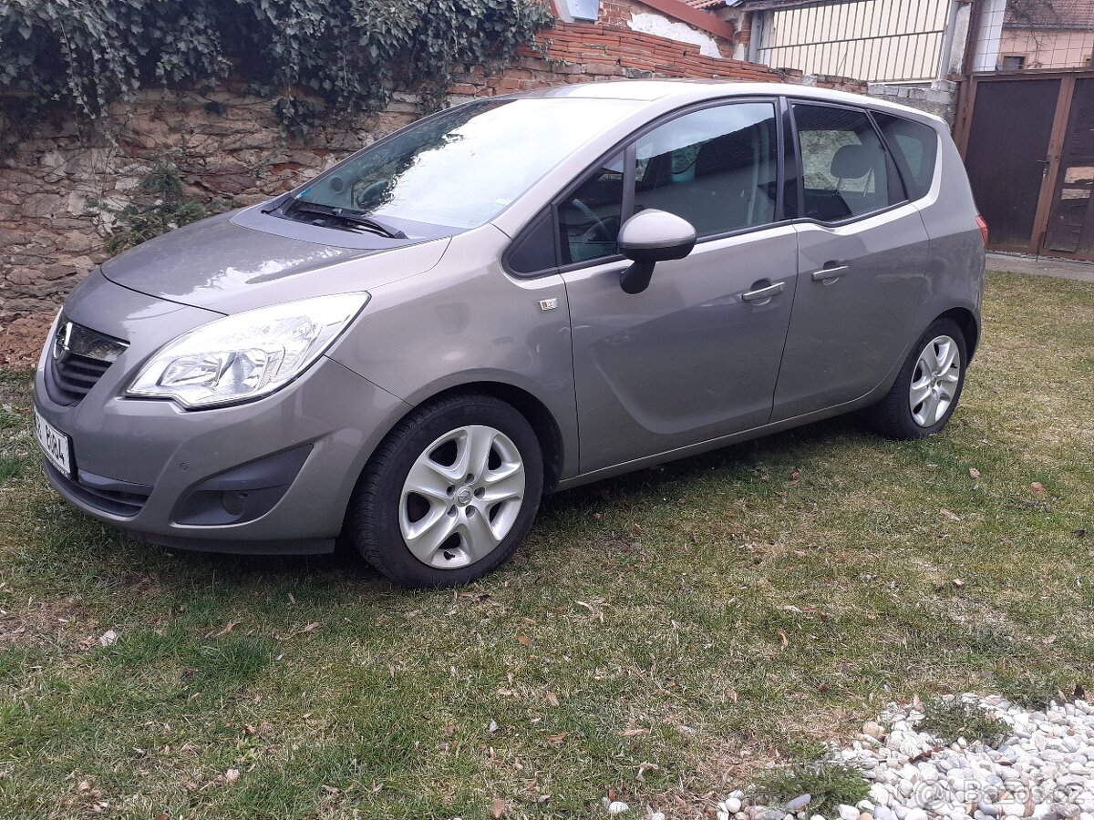 Opel Meriva 1.4i - 5