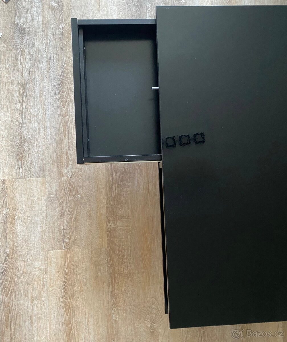 Konferenční stolek - 5