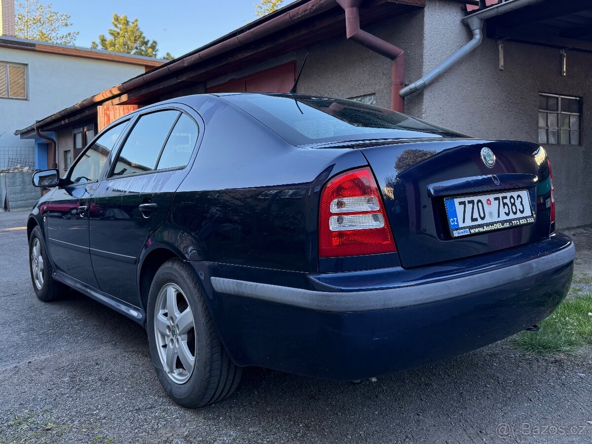 Škoda Octavia 1, 1.6 benzín 74kW - 5