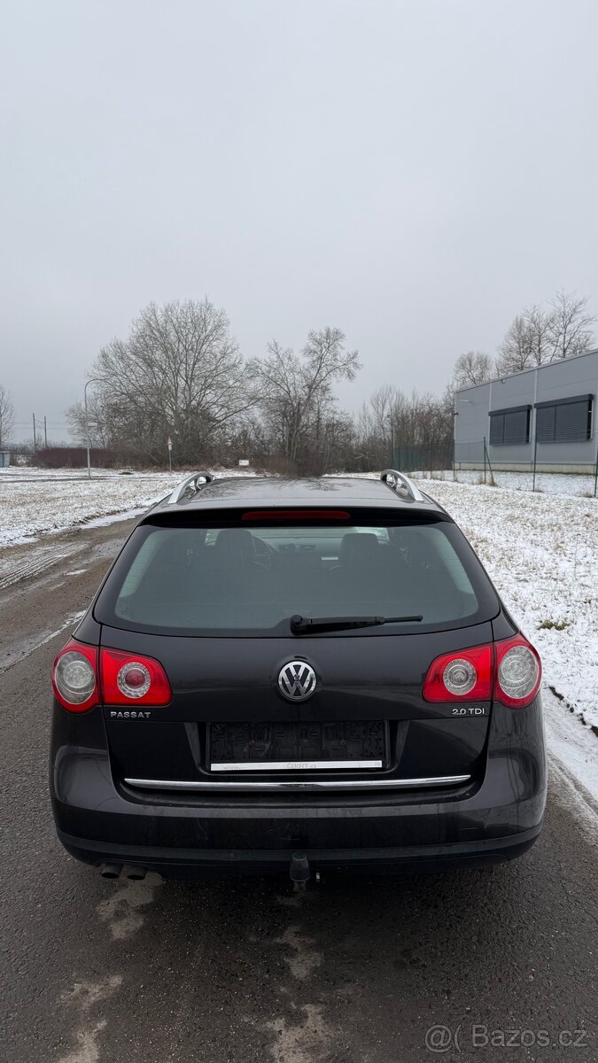 VW Passat B6 Variant 2.0 TDI 103 kW, 6 kvalt - 5