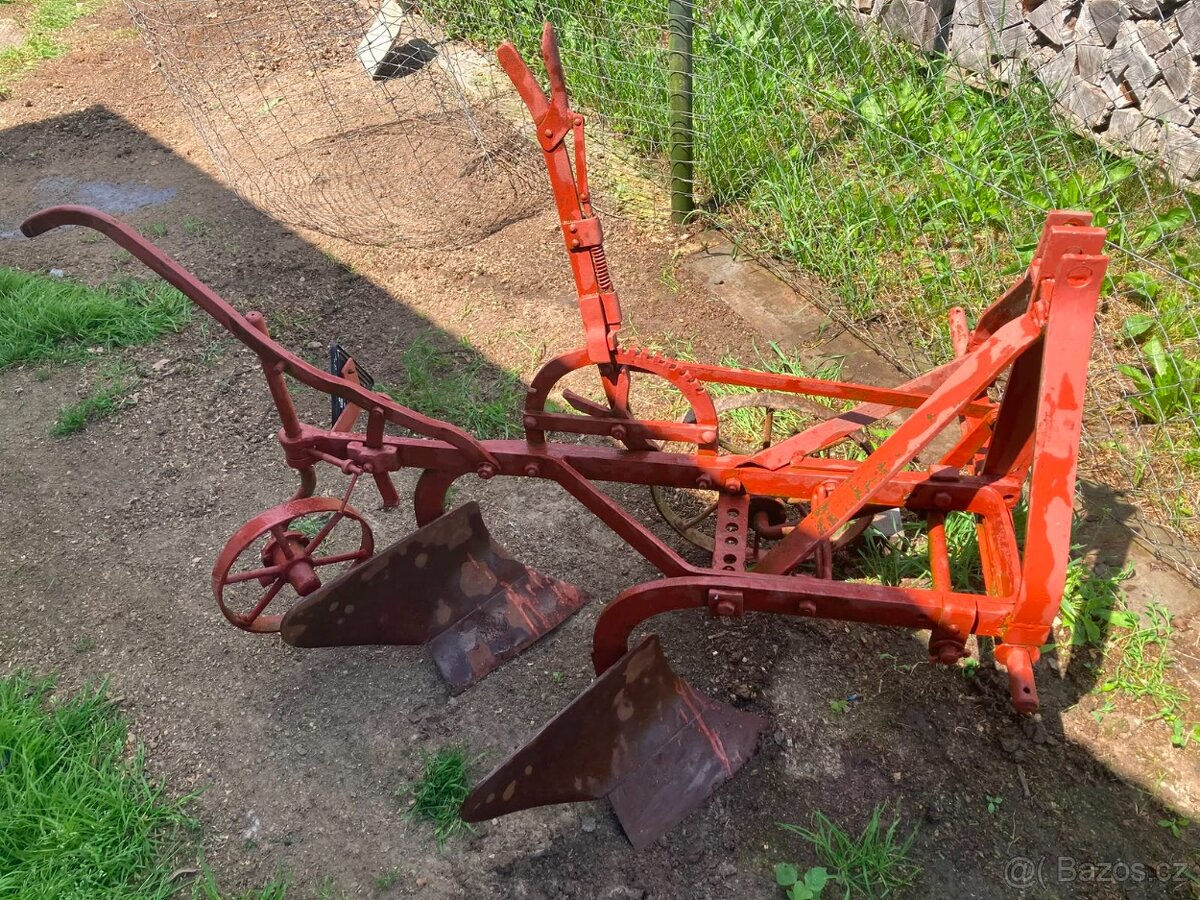 Dvouradličný pluh za malotraktor - 5