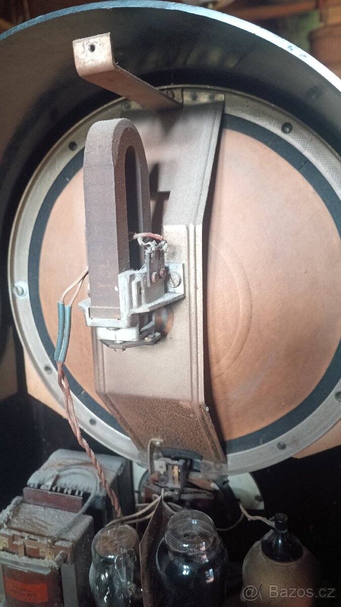 Staré funkční rádio Telefunken 270 po opravně u odborníka. - 5