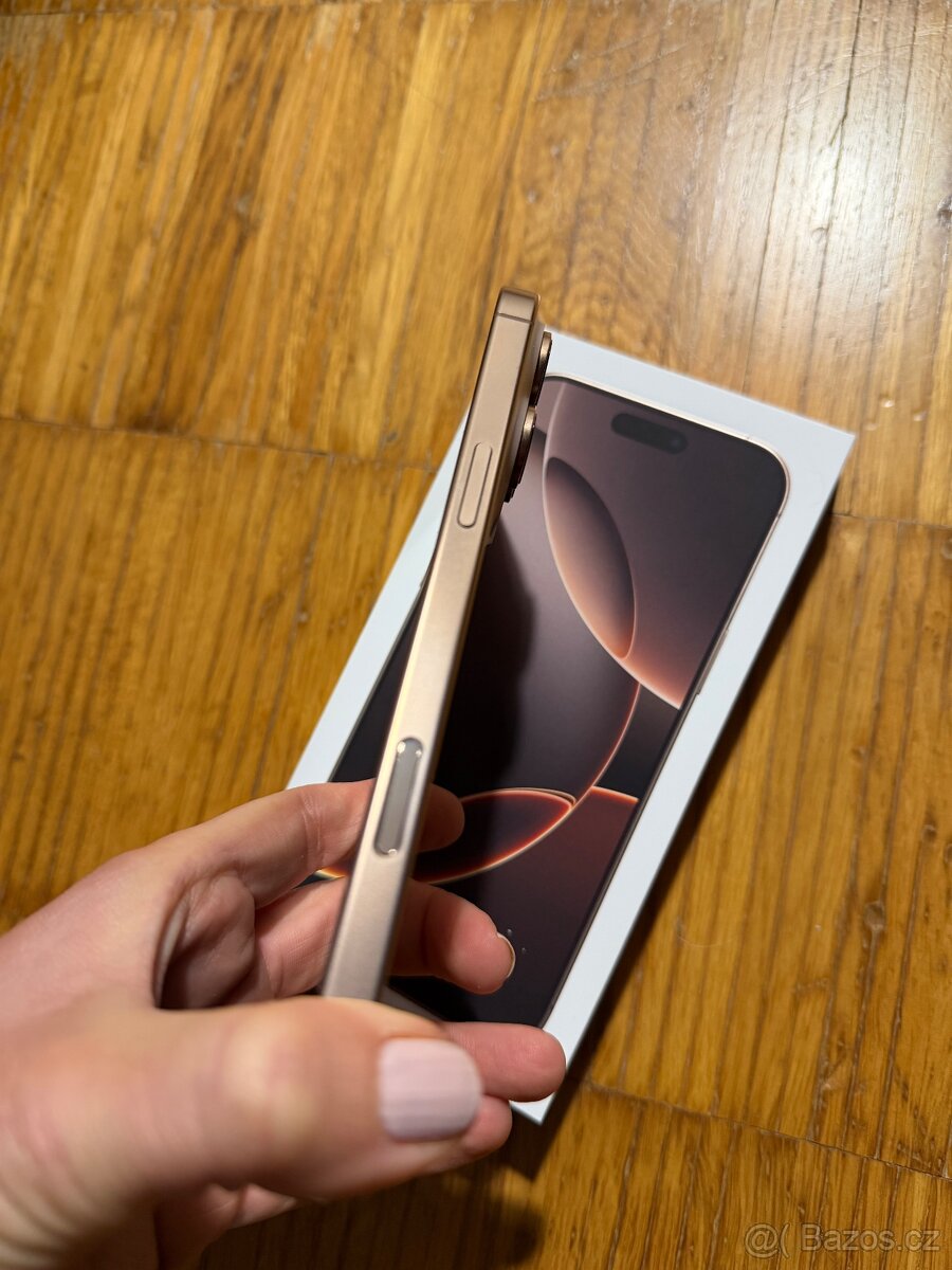 iPhone 16 pro max 256 gb Top stav - 5