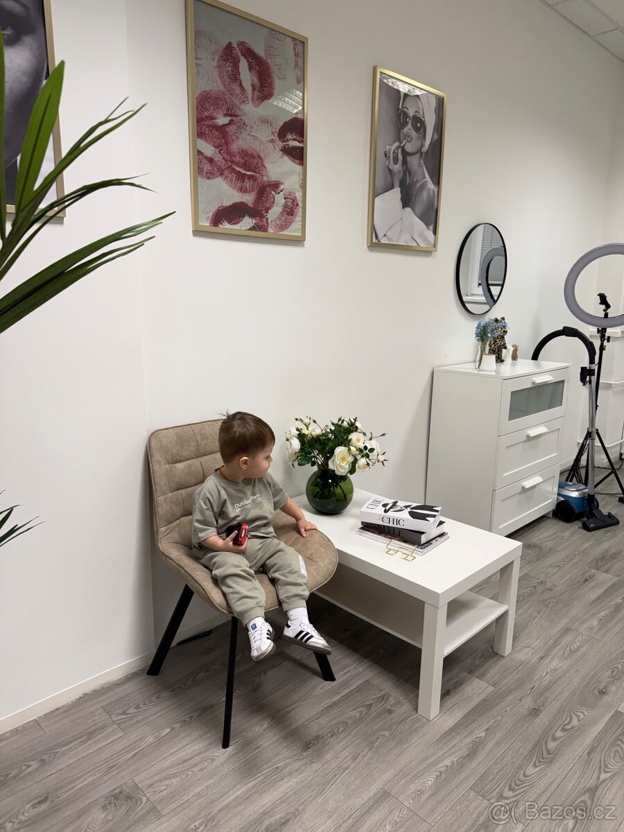 Přenechání kosmetického studia - 5
