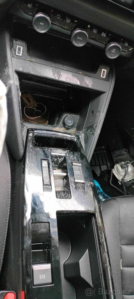 Citroën C4 III, 1.2vti, HNS, 96kw, automat, 2949km - 5