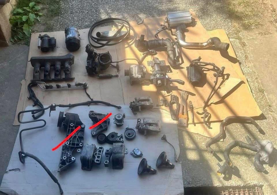 Octavia 1 RS - náhradní díly - 5