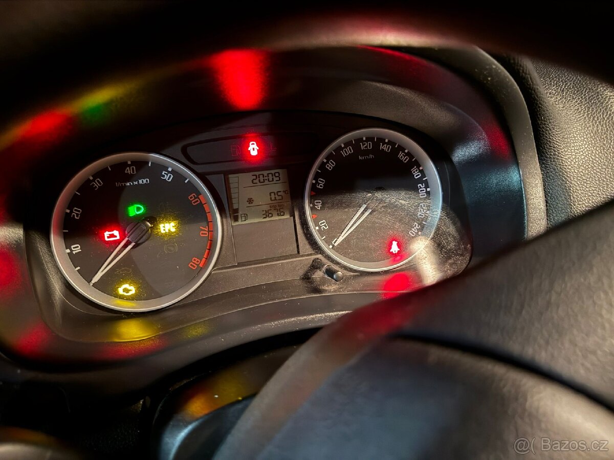 Škoda Fabia 1.2 HTP 51kw - 5