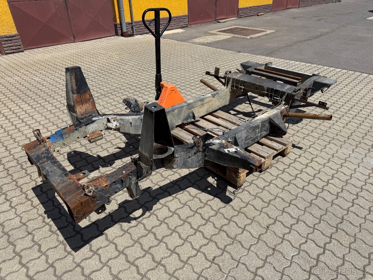 Land Rover Defender - 5